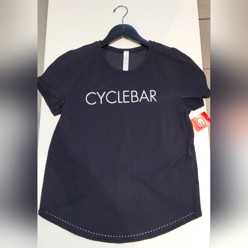 Lululemon Rise and Run short sleeve-Black